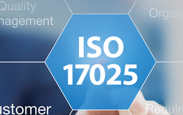 تقدیر از کارشناسان آزمایشگاه معاونت غذا و دارو به مناسبت تلاش های مستمر جهت اخذ مجوز ISO 17025