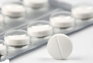 استامینوفن به‌ ‌عنوان يک داروي ضددرد کم عارضه در ميان مصرف کنندگان دارو شناخته شده است