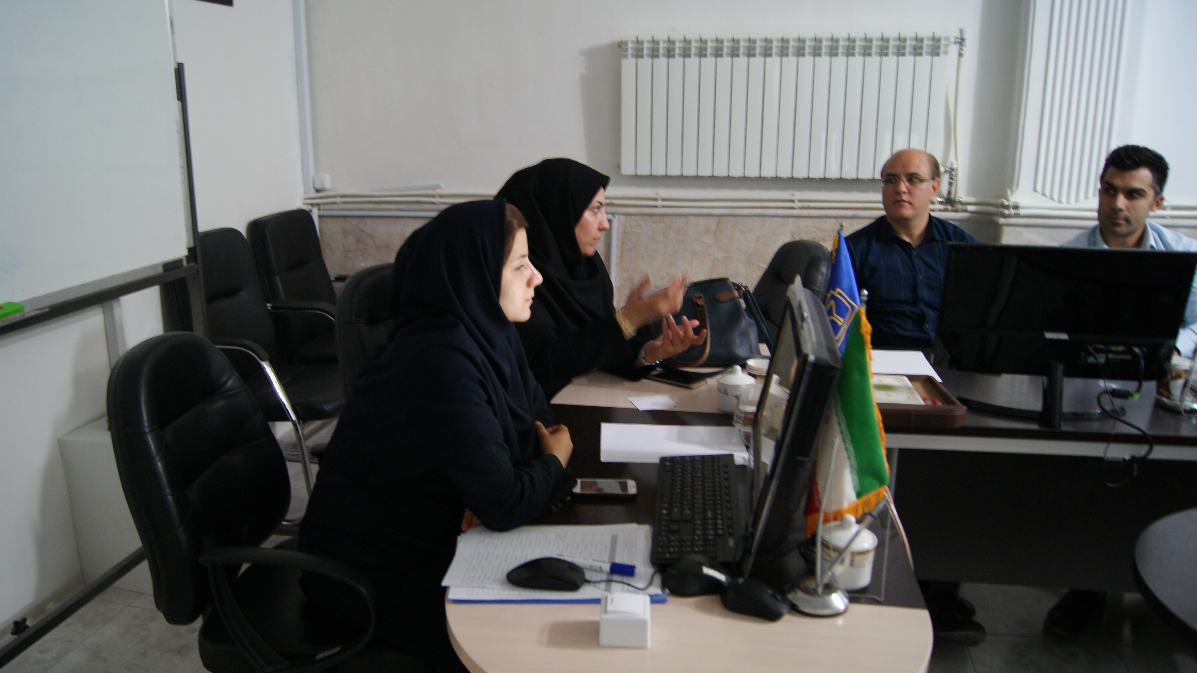 برگزای جلسه بررسی وضعیت شبکه درون دانشگاهی خدمات آزمایشگاهی استان