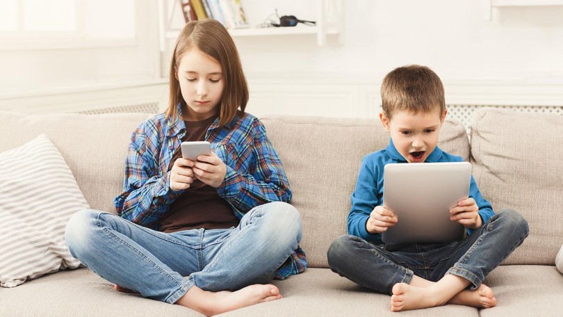 محدود کردن کودکان در استفاده از تبلت و تلفن هوشمند