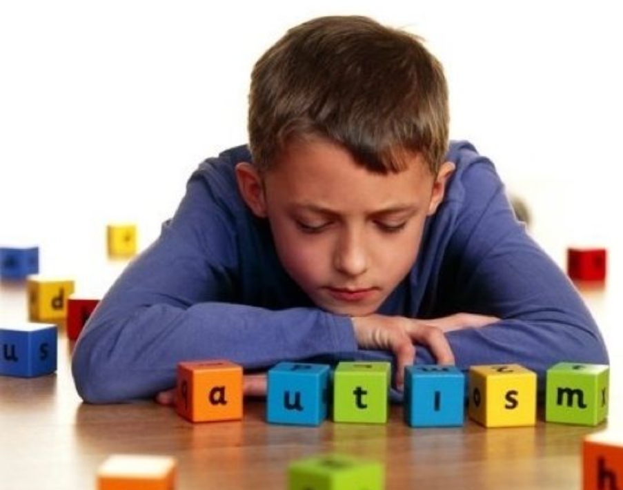 افزایش کیفیت زندگی مبتلایان به اوتیسم با شناسایی و مداخلات زودهنگام