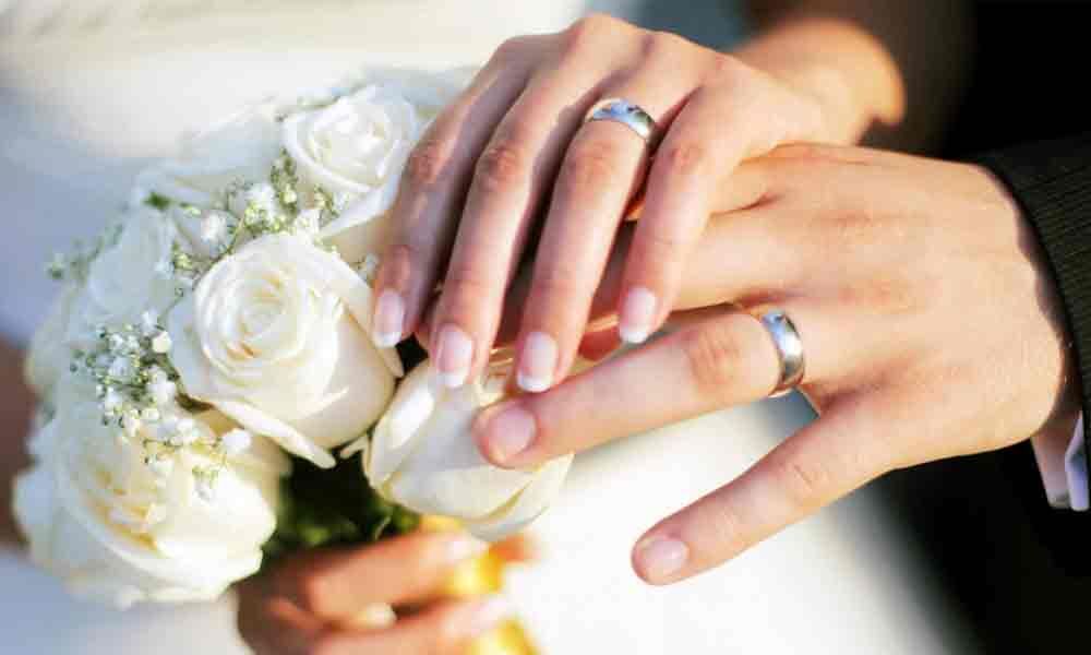 مراجعه زوج‌های جوان علامت‌دار به دفاتر و مراکز مشاوره ازدواج ممنوع است