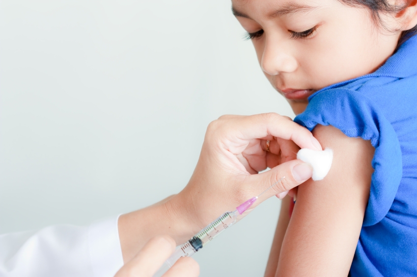 انجام واکسیناسیون آنفلولانزا در سنین بالای  6 ماه