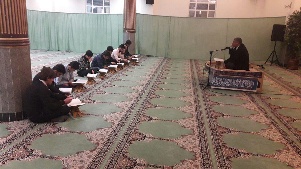 شانزدهمین کرسی تلاوت در مسجد دانشگاه برگزار گردید.