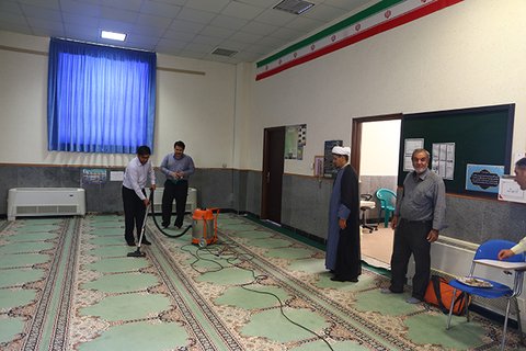 آیین غبارروبی مسجد دانشگاه علوم پزشکی خراسان شمالی برگزار شد.