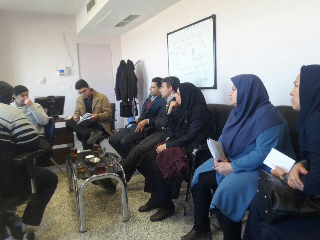 برگزاری جلسه بررسی سرویس استحقاق درمان در بیمارستان امام حسن (ع) با حضور کارشناسان بیمه سلامت