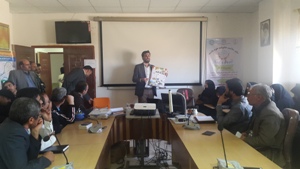 جلسه آموزشی ارتقاء سطح علمی کارکنان شبکه بهداشت ودرمان شهرستان فاروج