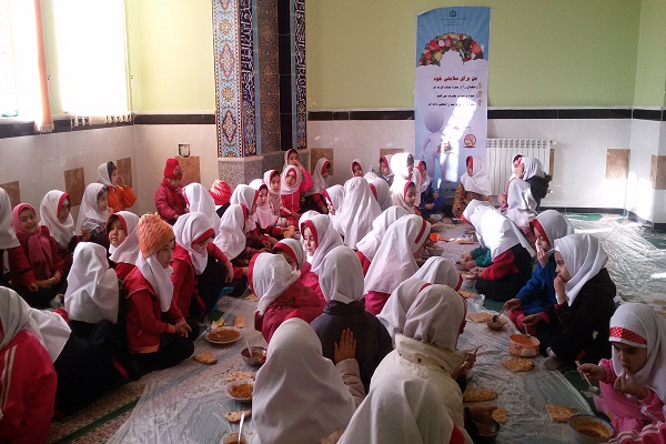 برگزاری صبحانه سالم جهت دانش آموزان ابتدایی مدرسه شهید باجگیر آشخانه