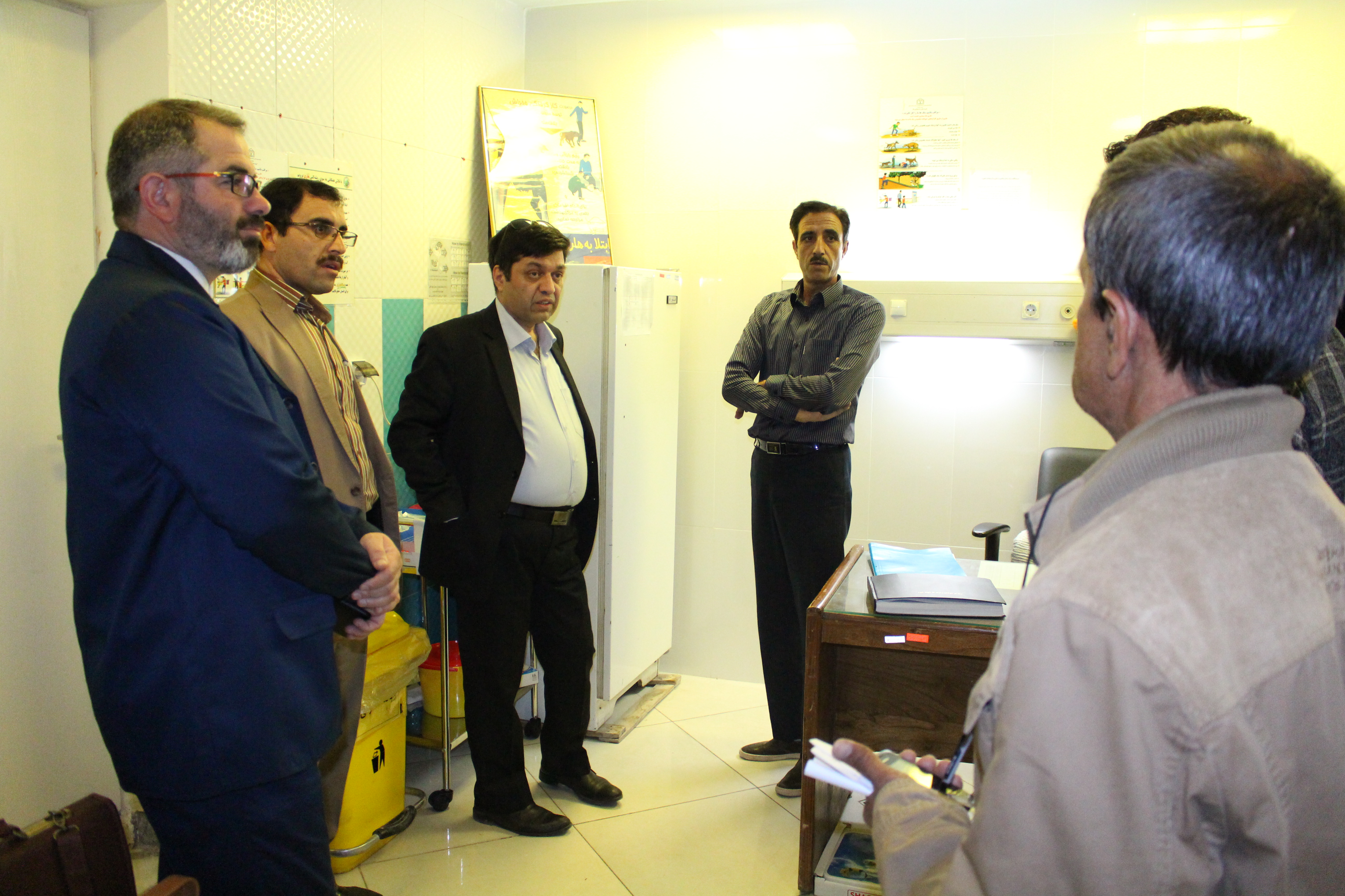 بازدید معاون بهداشتی ازمرکز پیشگیری ازهاری بیمارستان امام علی (ع)